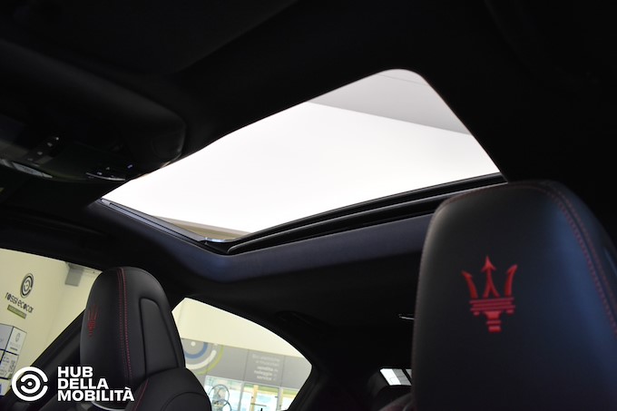 MASERATI Ghibli 330 CV MHEV GT Ultima